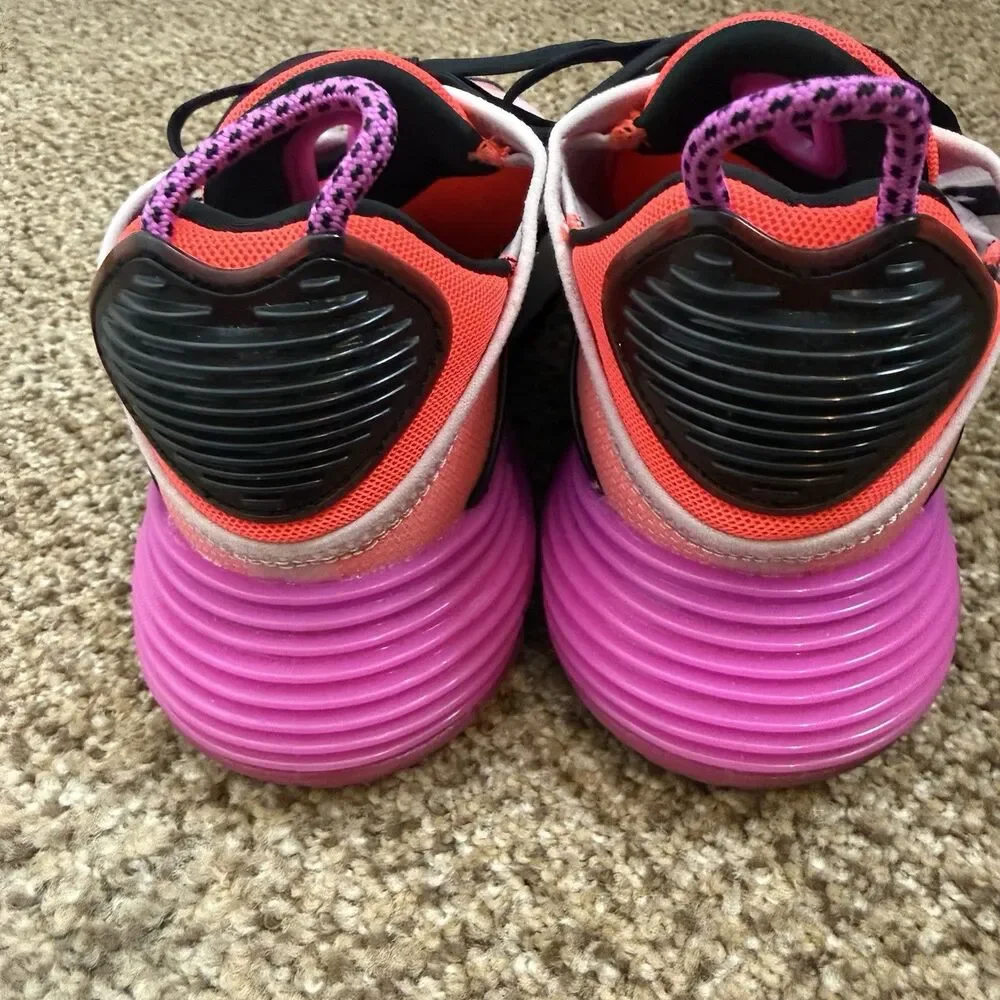 Nike Air Max  2090 Iced Lilac Athletic Shoes Women’s 8.5 EU 40 CK2612-500